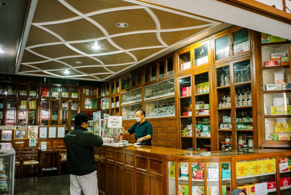 Toko Penjual Obat-obatan Cina